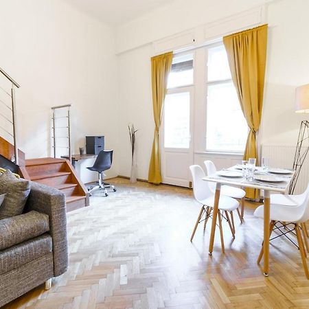 Central Loft-Style Flat Next To Danube Boedapest Buitenkant foto