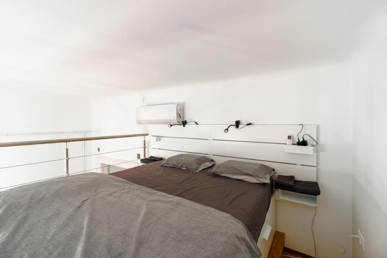 Central Loft-Style Flat Next To Danube Boedapest Buitenkant foto